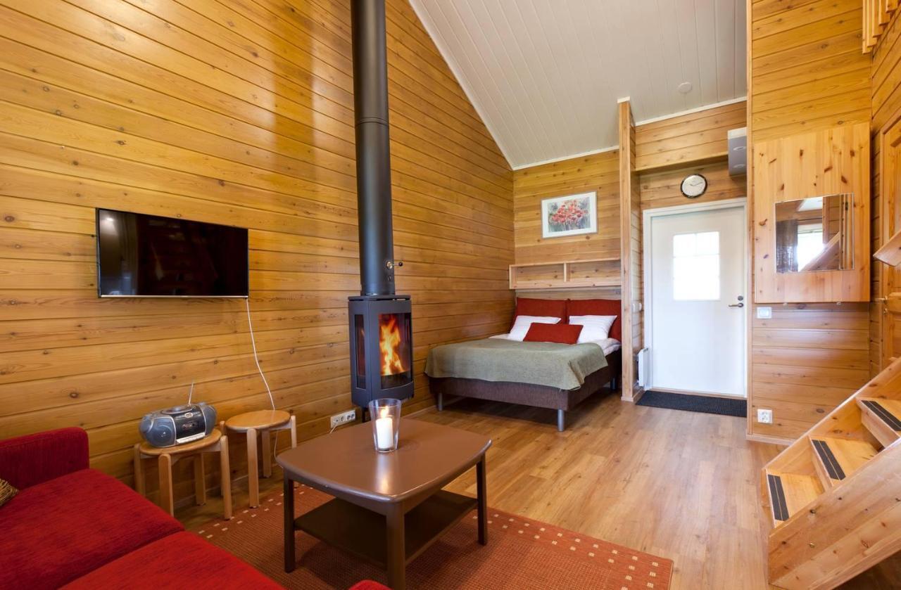 Holiday Club Yllaes Apartments And Cottages Äkäslompolo Esterno foto